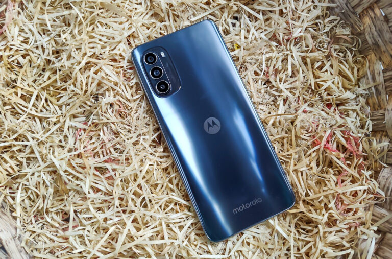Quanto custa para arrumar a tela do celular Moto G52?