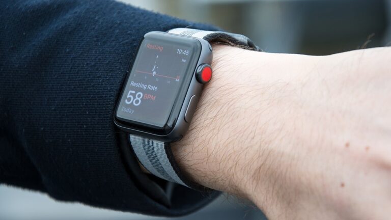 Quanto custa para trocar a tela do Apple Watch 3?