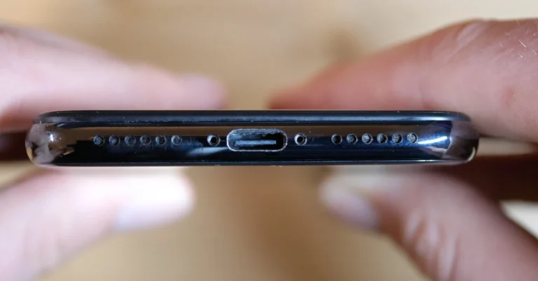 Quanto custa para troca entrada do carregador do iPhone 11 Pro?