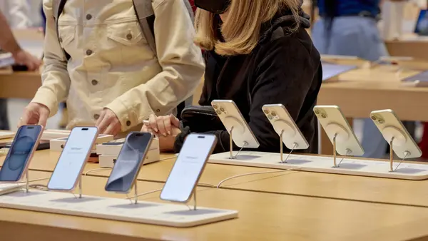 Quando o iPhone 15 chega no Paraguai?