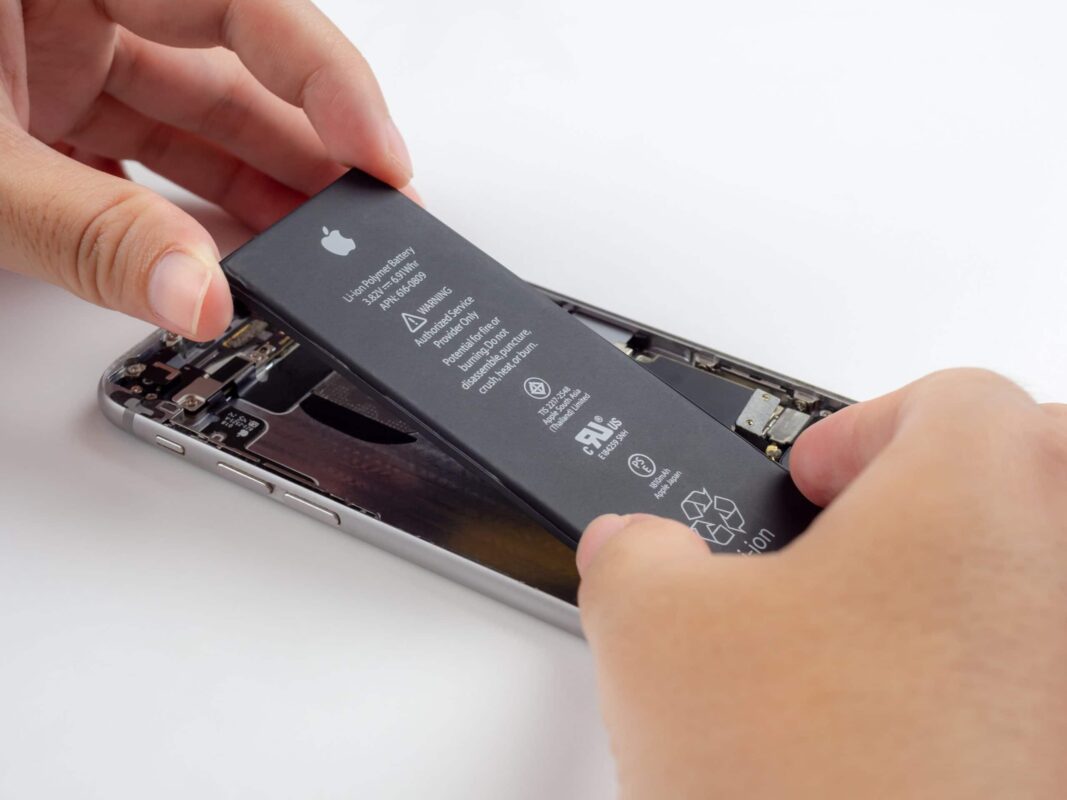 Quanto custa para trocar a bateria do iPhone 15 Pro?