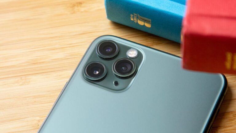 Quanto custa trocar a lente de vidro da câmera iPhone 11 Pro Max