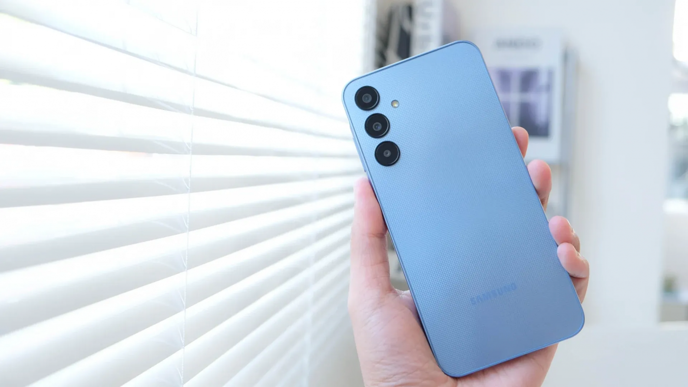 Quanto custa para arrumar a tela do celular Samsung Galaxy A25?