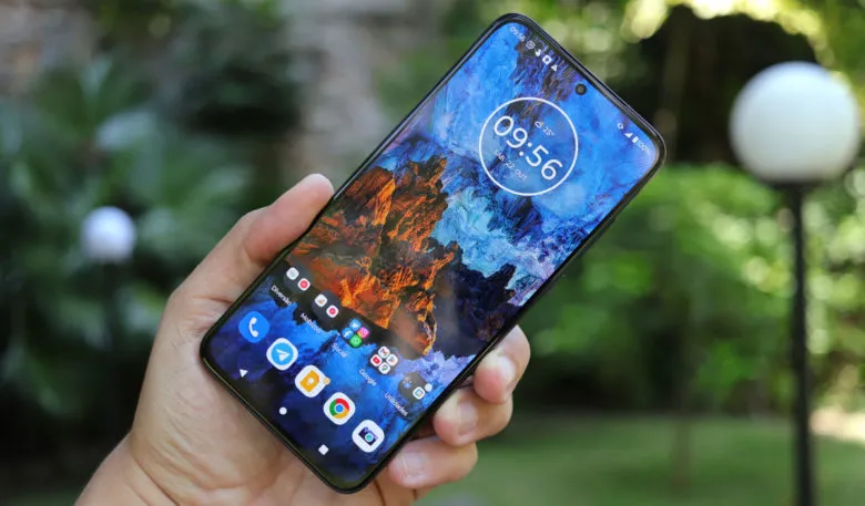 Quanto custa para arrumar a tela do celular Edge 30 Neo?