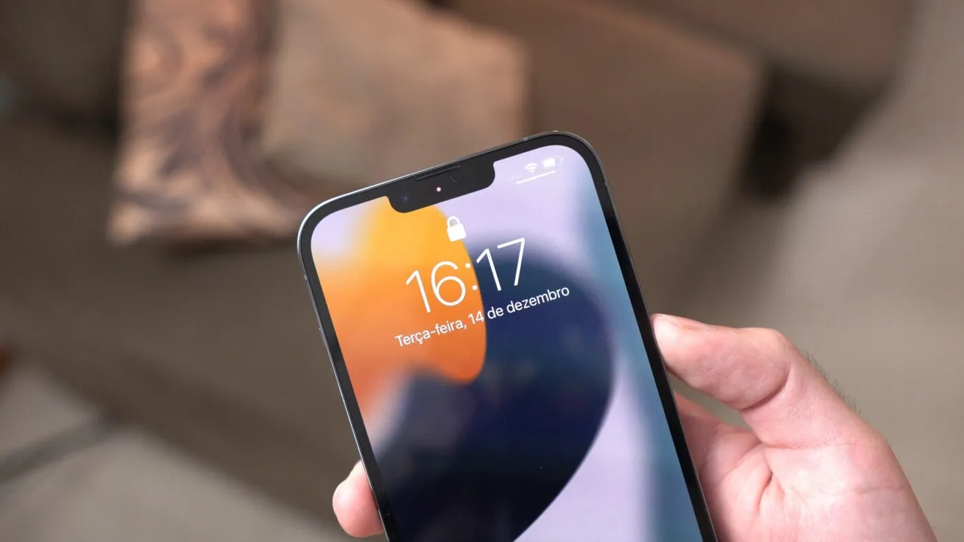 Quando queima a placa do iPhone perde tudo?