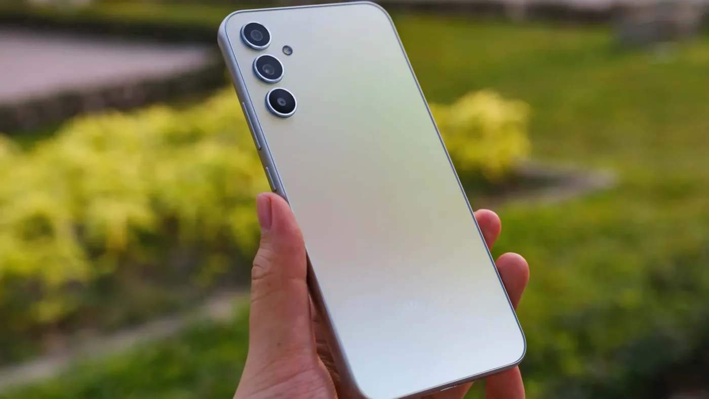 Quanto custa para trocar a tampa traseira do A34?