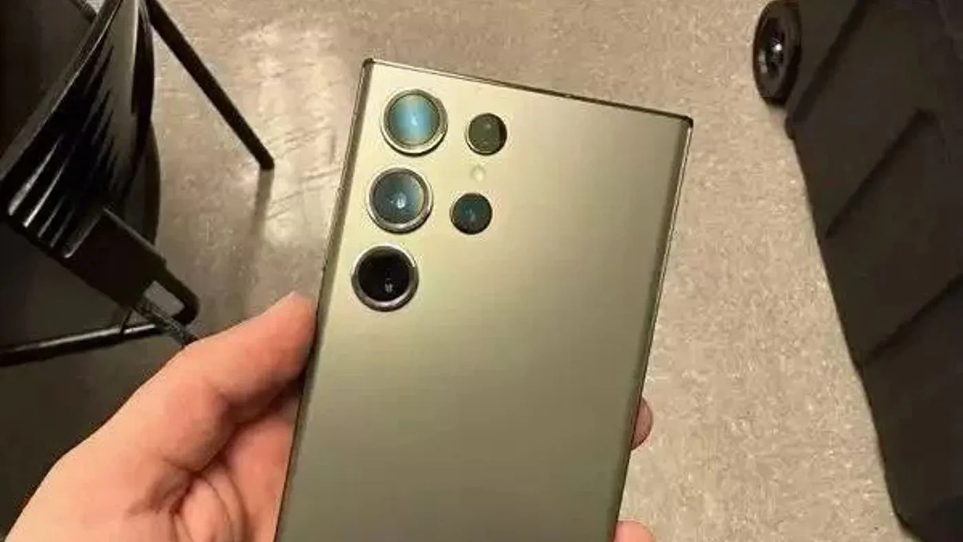 Quanto custa para trocar a tampa traseira do S23?