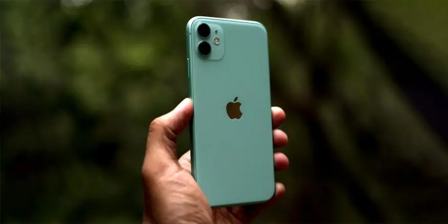Quando quebra a tela do iPhone 11 tem conserto?