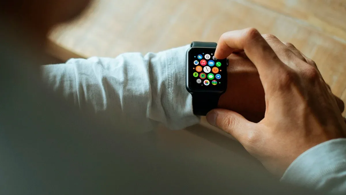 Quanto custa para troca vidro tela do Apple Watch Série 1 42mm