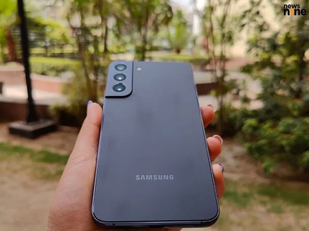 Quantos custa para trocar vidro tela touch lcd display S22 Plus?