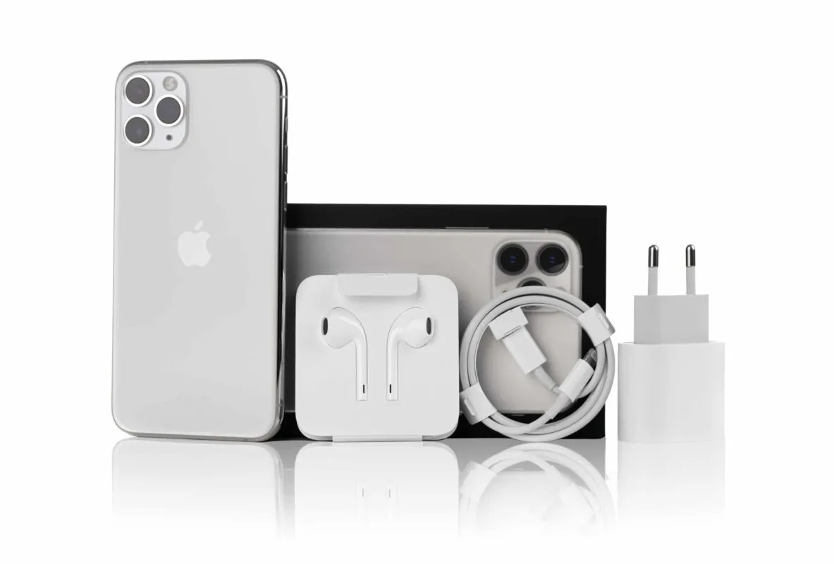 Qual o carregador indicado para o iPhone 14?