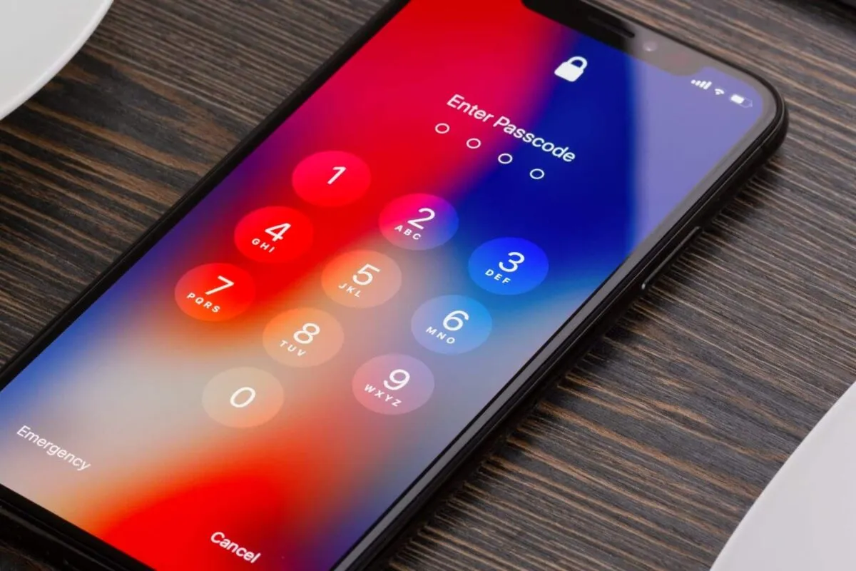 O que é mais seguro Face ID ou senha?