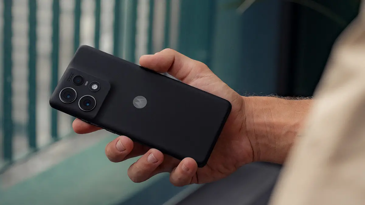 Quanto custa para arrumar a tela do celular Moto Edge 50 Pro?