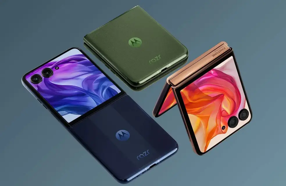 Quanto custa para arrumar a tela do celular Moto Razr 50?